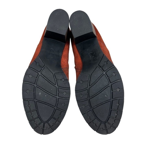 Clarks Camelia Chelsea Boots Suede‎ Block Heel Side Zip Rust Women Size 11M - Picture 10 of 10